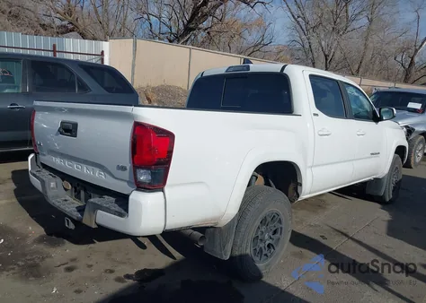 2020 Toyota Tacoma Sr5 V6 z USA, uszkodzony, nr VIN 3TMCZ5AN1LM313750